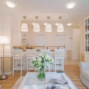 Aparthotel Revelton ****